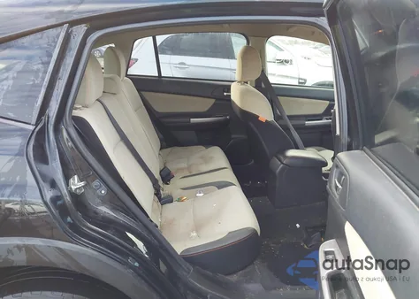 2016 Subaru Crosstrek 2.0I Premium z USA, uszkodzony, nr VIN JF2GPADC7G8223590